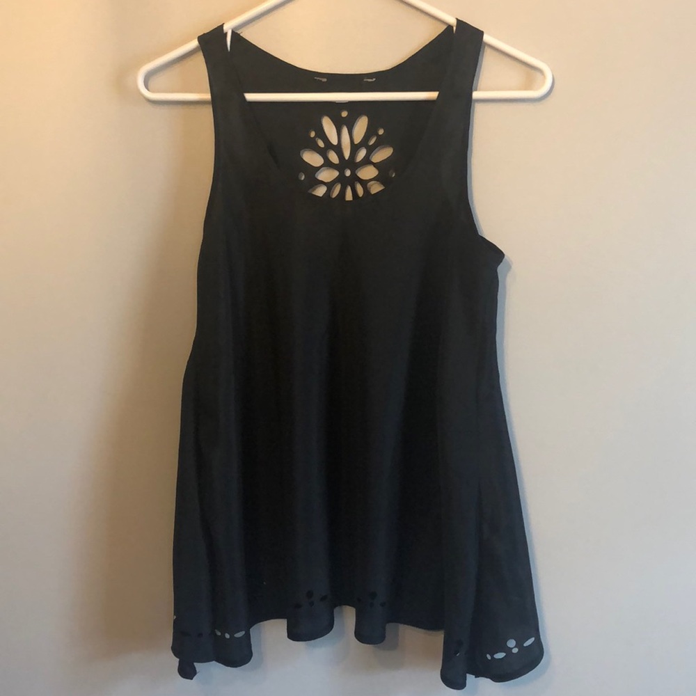 Cutout Flower Tank Top